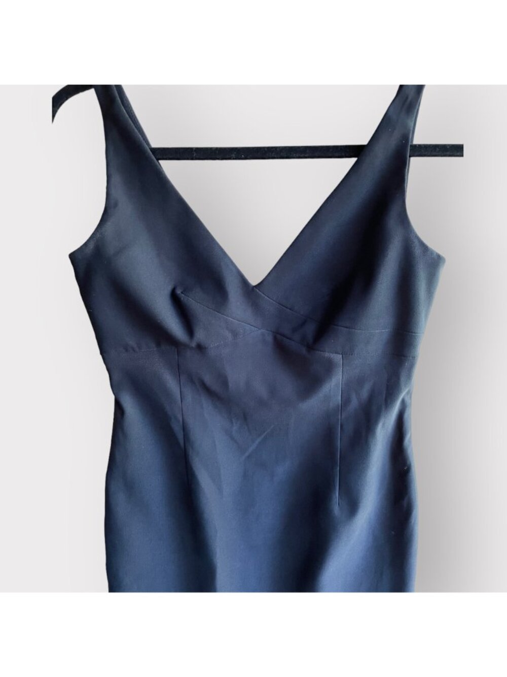 Laundry by Shelli Segal Size 8 VINTAGE Black Sleeveless V-Neck Bodycon Dress - Picture 2 of 11